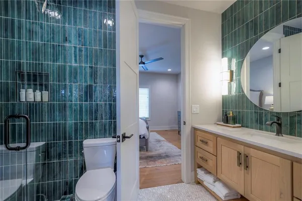 $1,295,000 | 6009 Northwest 58th Street, Kansas City, MO 64151