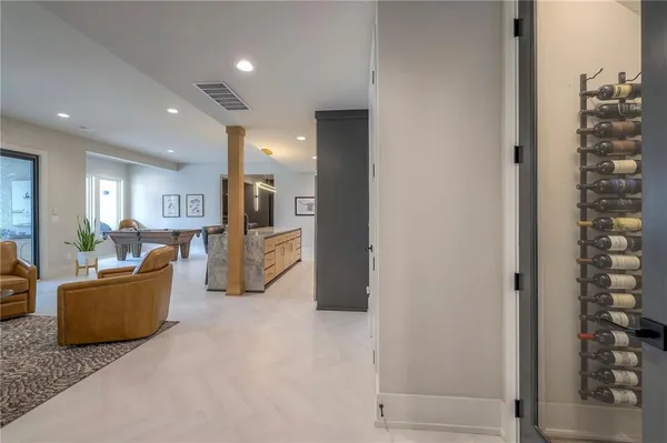 $1,295,000 | 6009 Northwest 58th Street, Kansas City, MO 64151
