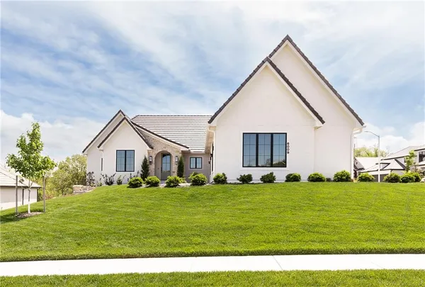 $1,295,000 | 6009 Northwest 58th Street, Kansas City, MO 64151