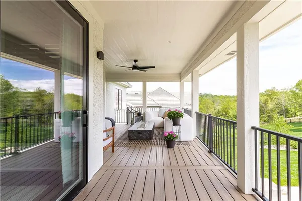 $1,295,000 | 6009 Northwest 58th Street, Kansas City, MO 64151