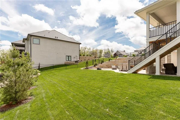 $1,295,000 | 6009 Northwest 58th Street, Kansas City, MO 64151