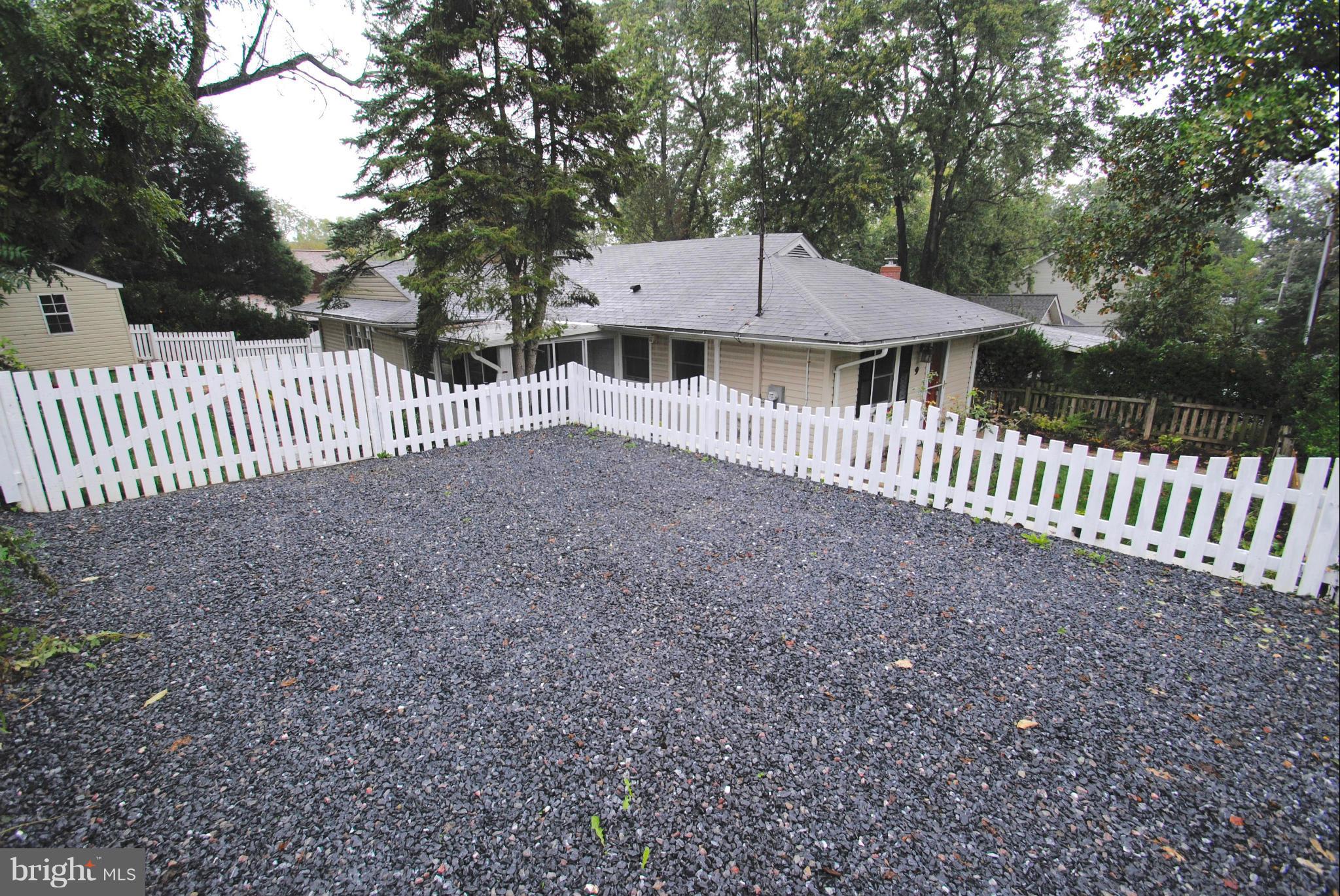 9 Dogwood Road Riva, MD 21140 - Photo 4 of 30 Exterior (Front)
