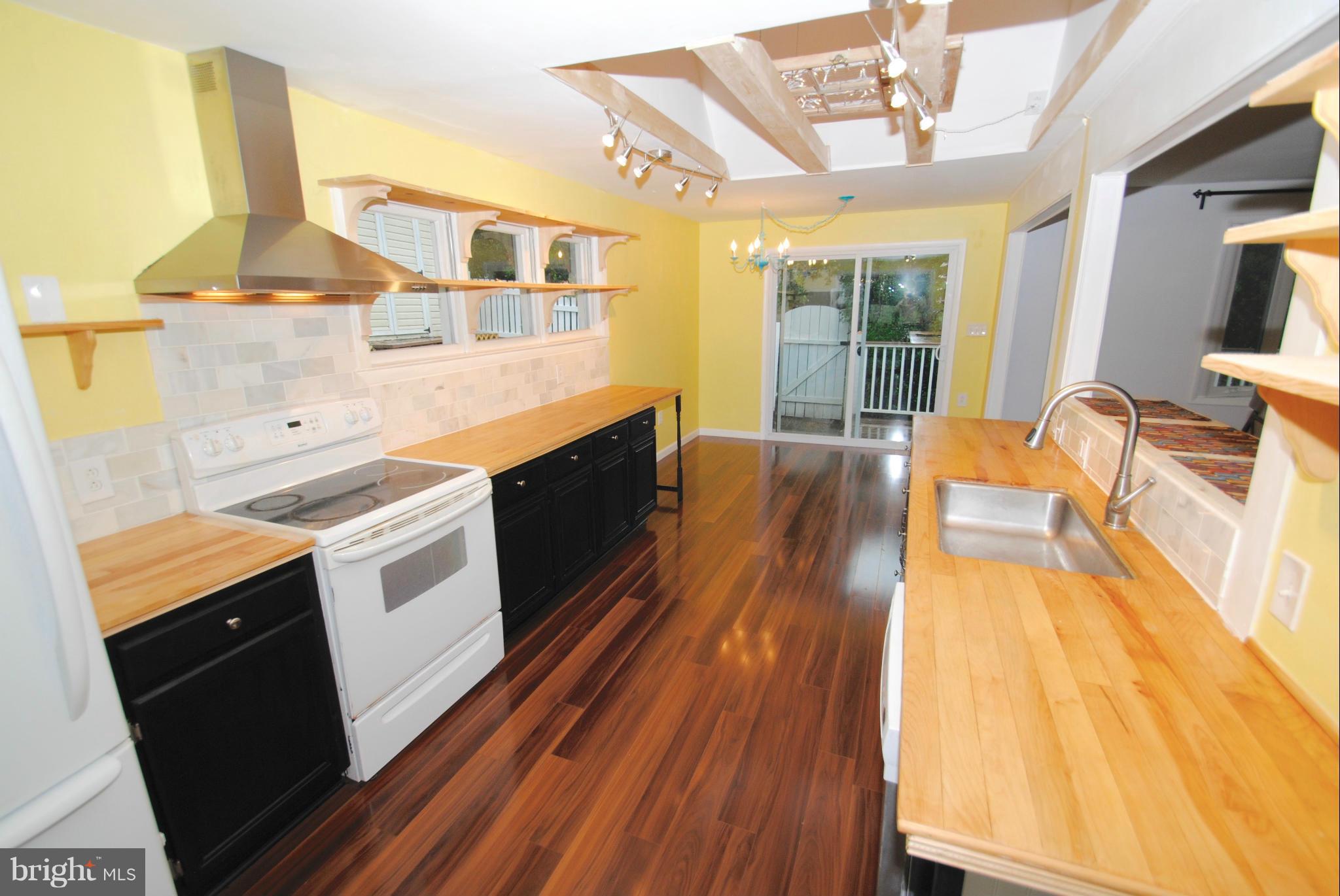 9 Dogwood Road Riva, MD 21140 - Photo 9 of 30 Kitchen