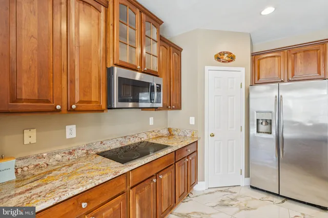 $695,000 | 9114 Ashworth Court, Waldorf, MD 20603