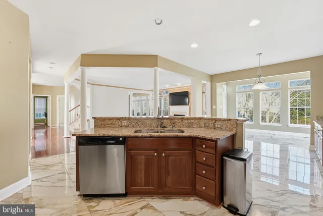 $695,000 | 9114 Ashworth Court, Waldorf, MD 20603