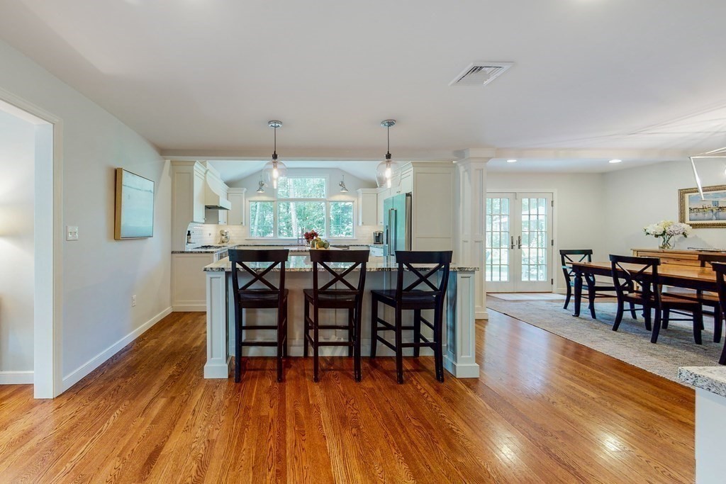 11 Spring Valley Road Medfield, MA 02052 - Photo 10 of 39 Gallery Image 10