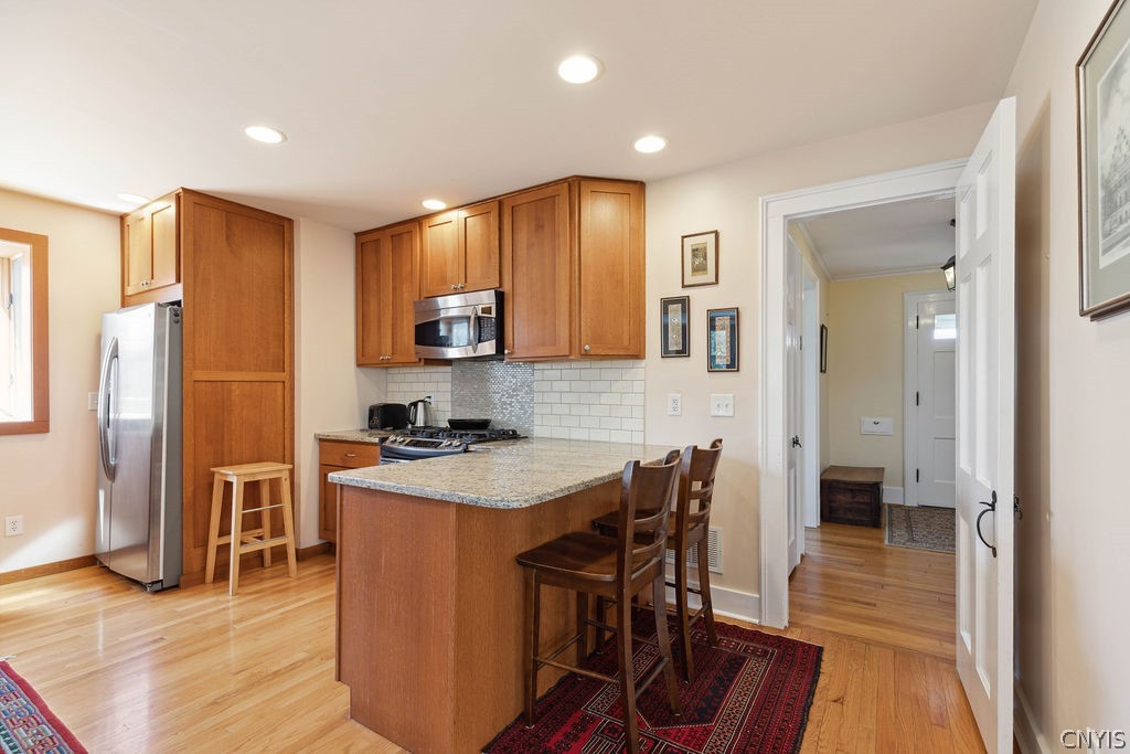 334 Berkeley Drive Syracuse, NY 13210 - Photo 17 of 47