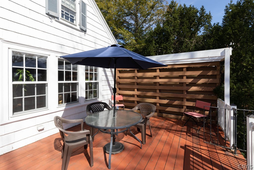 334 Berkeley Drive Syracuse, NY 13210 - Photo 41 of 47