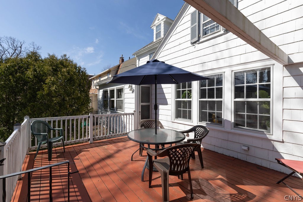 334 Berkeley Drive Syracuse, NY 13210 - Photo 42 of 47