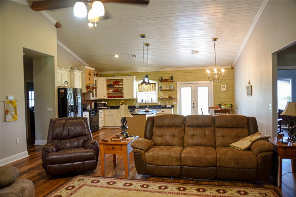 761 Grigg Road Mittie, LA 70654 - Photo 9 of 46