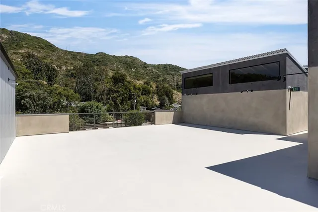 $17,000,000 | 20412 Laguna Canyon Road, Laguna Beach, CA 92651