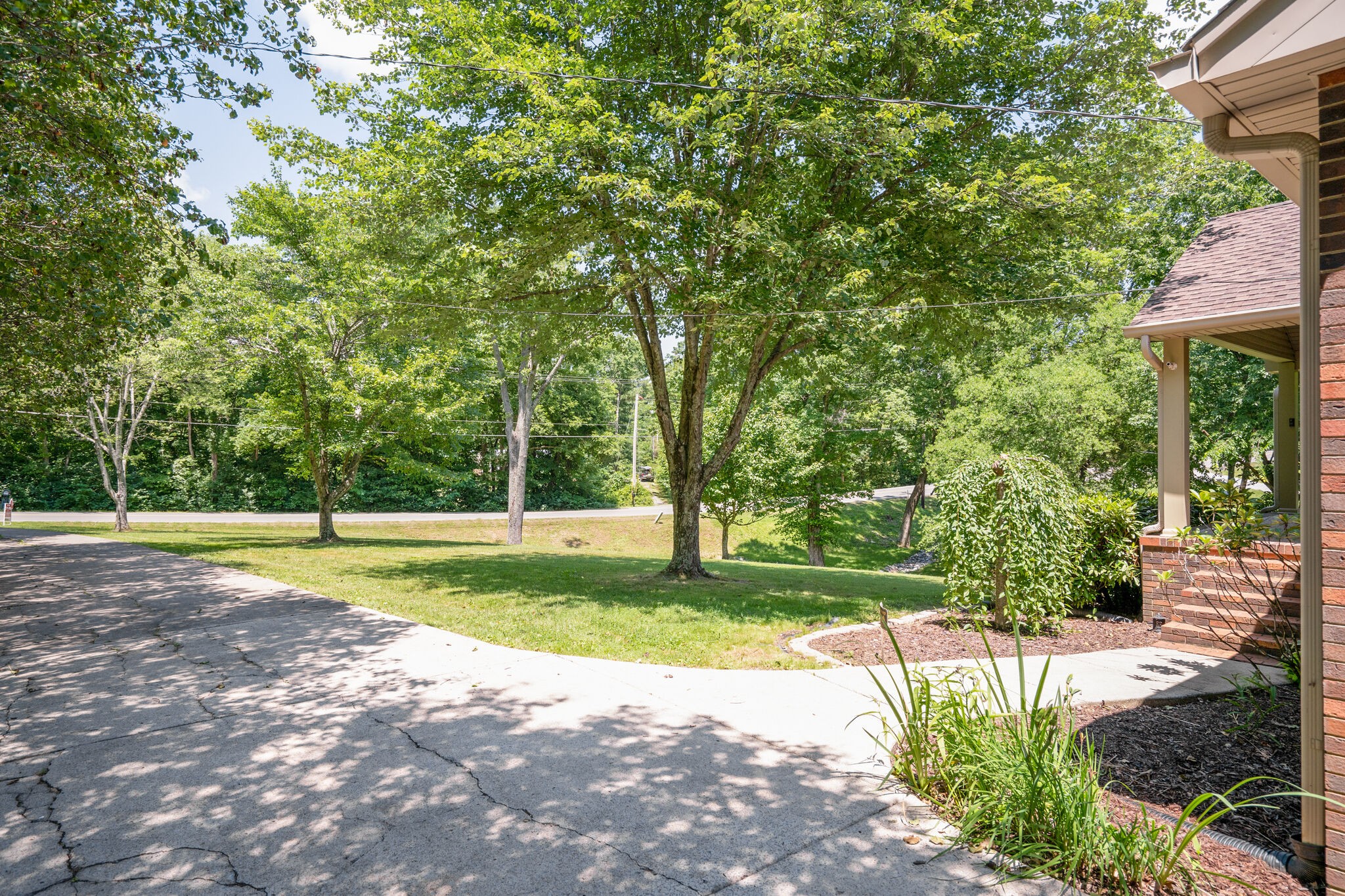 1425 Campbell Road Goodlettsville, TN 37072 - Photo 4 of 48 Gallery Image 4