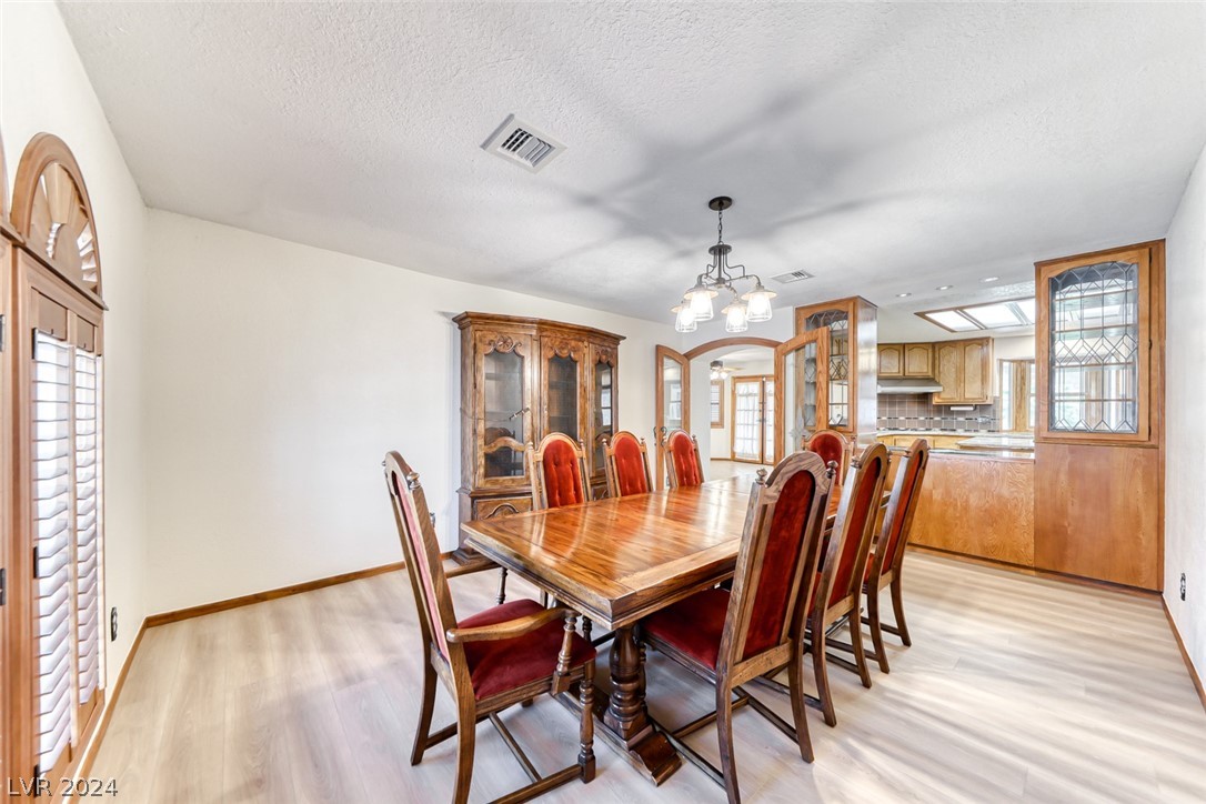3181 Westwind Road Las Vegas, NV 89146 - Photo 17 of 41 Gallery Image 17