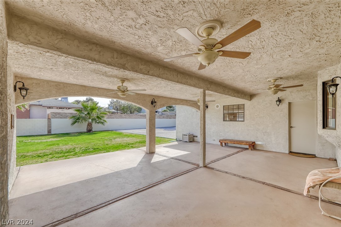 3181 Westwind Road Las Vegas, NV 89146 - Photo 3 of 41 Gallery Image 3