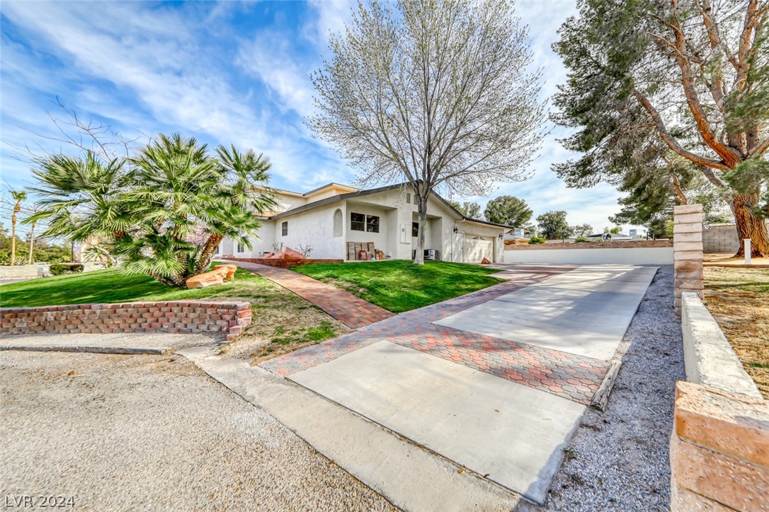 3181 Westwind Road Las Vegas, NV 89146 - Photo 6 of 41 Gallery Image 6