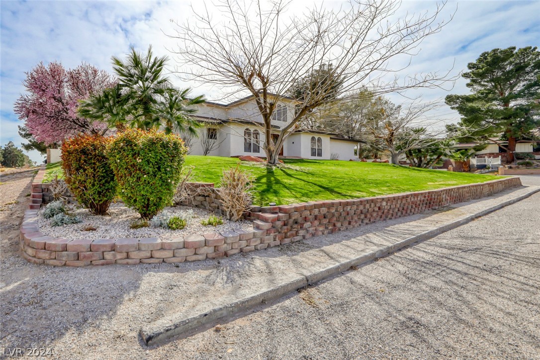 3181 Westwind Road Las Vegas, NV 89146 - Photo 7 of 41 Gallery Image 7