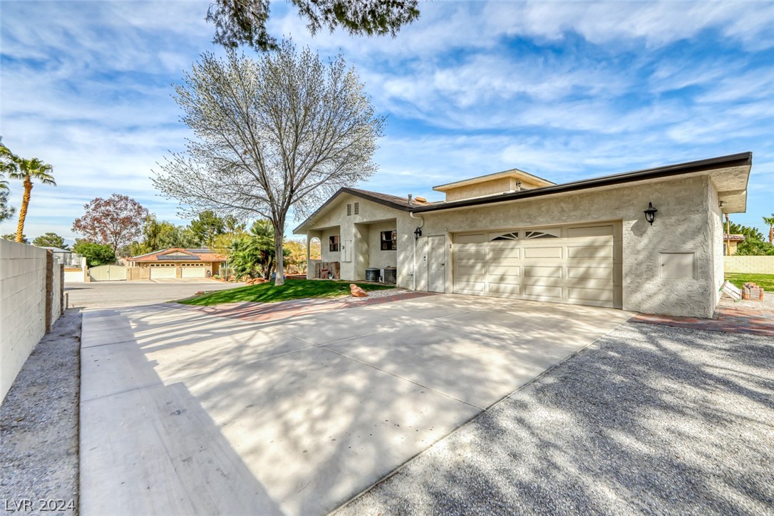 3181 Westwind Road Las Vegas, NV 89146 - Photo 10 of 41 Gallery Image 10
