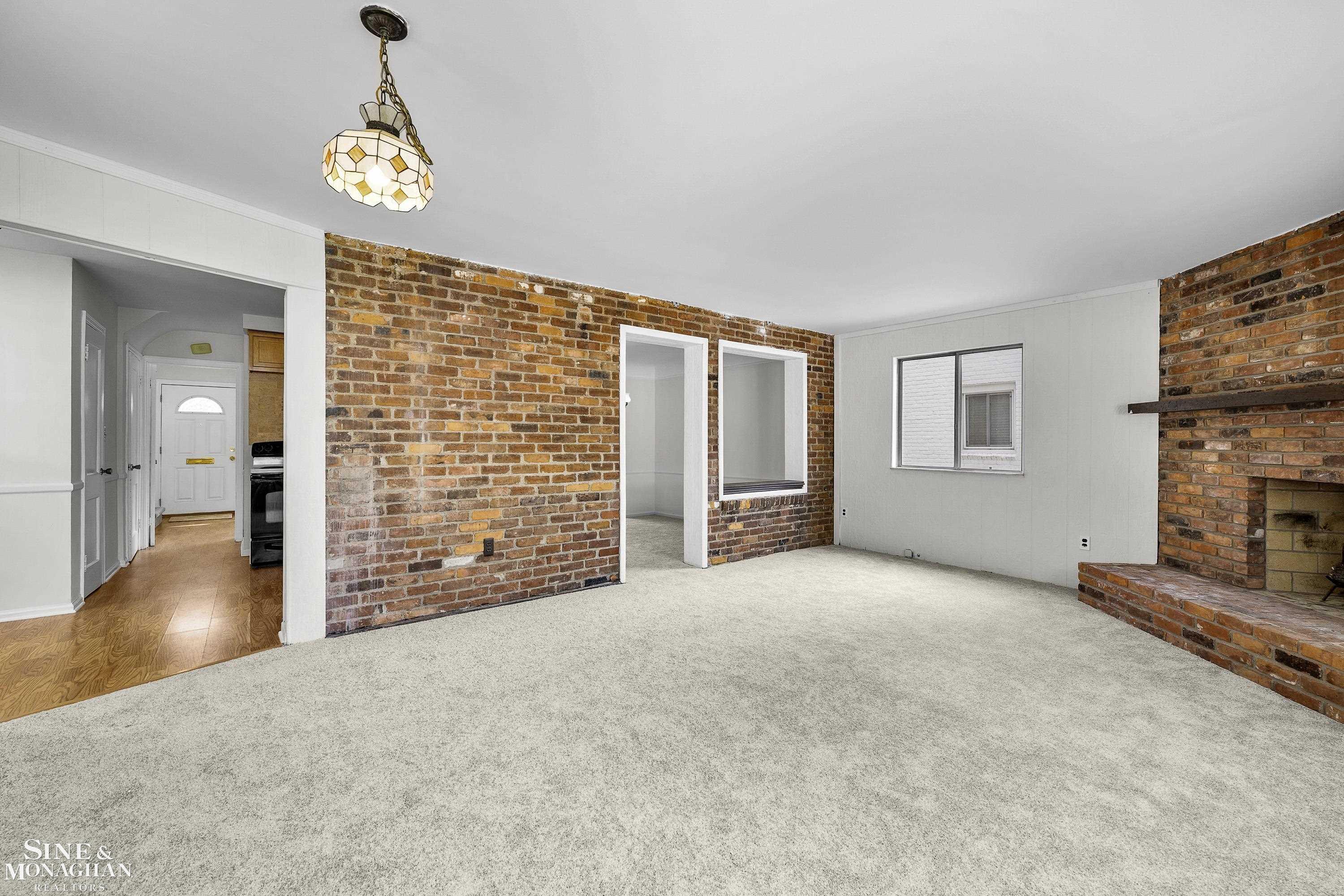 419 Moross Road Grosse Pointe Farms, MI 48236 - Photo 13 of 32