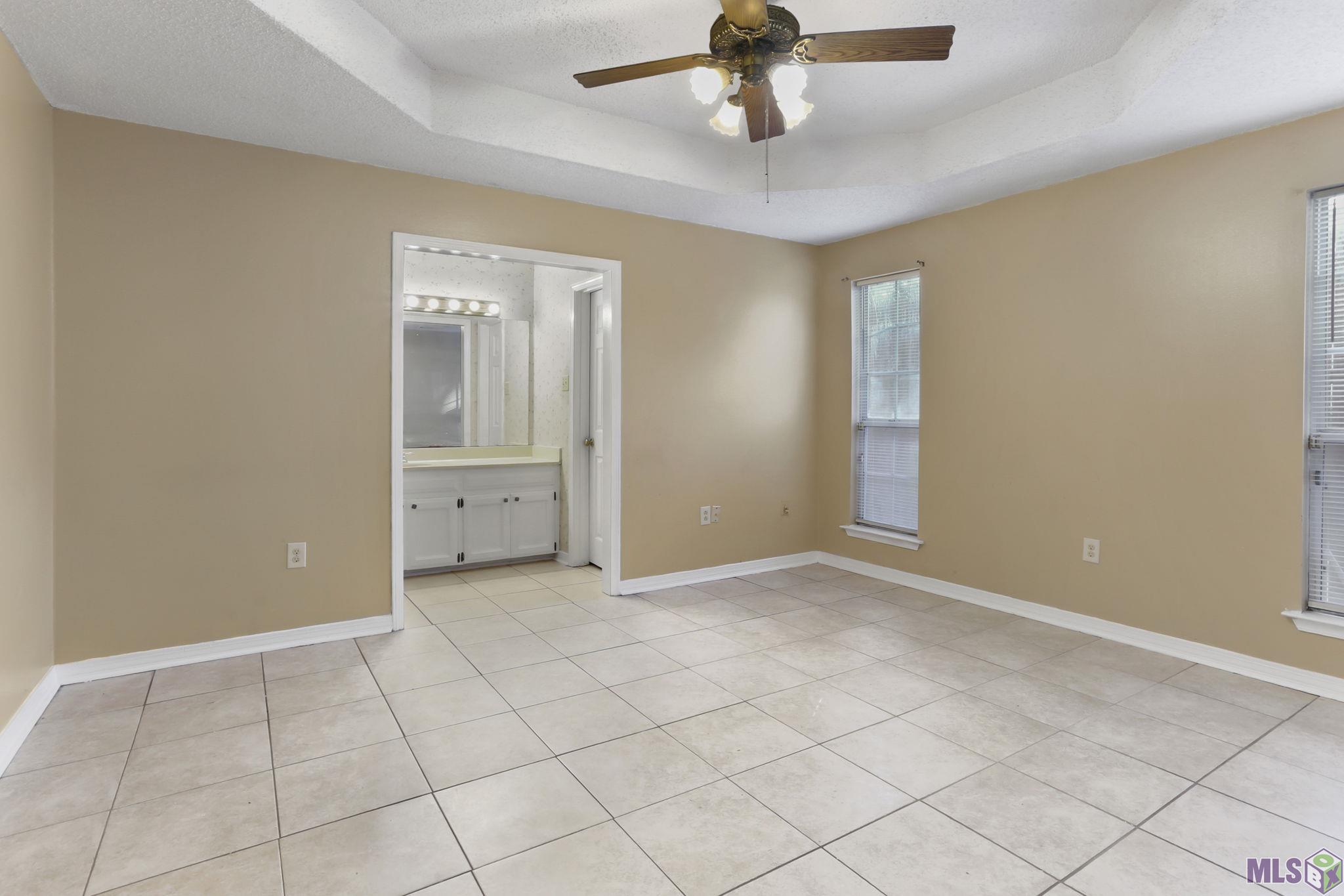 7880 Bayou Fountain Avenue Baton Rouge, LA 70820 - Photo 6 of 23