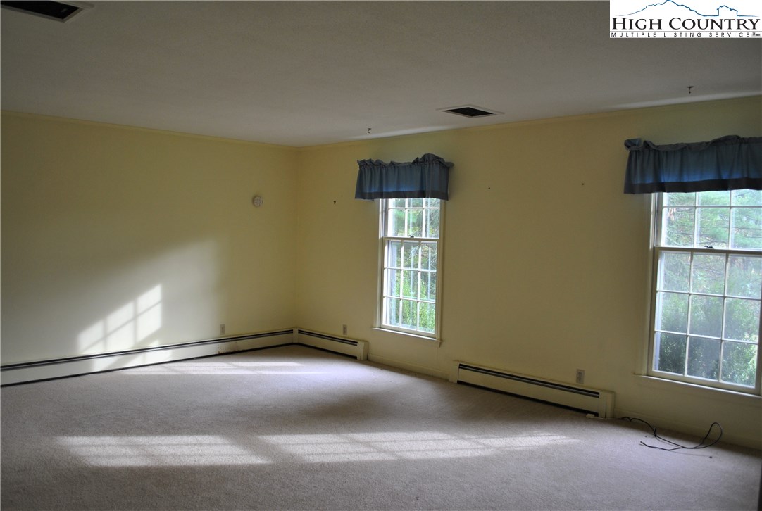 269 George Cook Road Sugar Grove, NC 28679 - Photo 7 of 18 Gallery Image 7