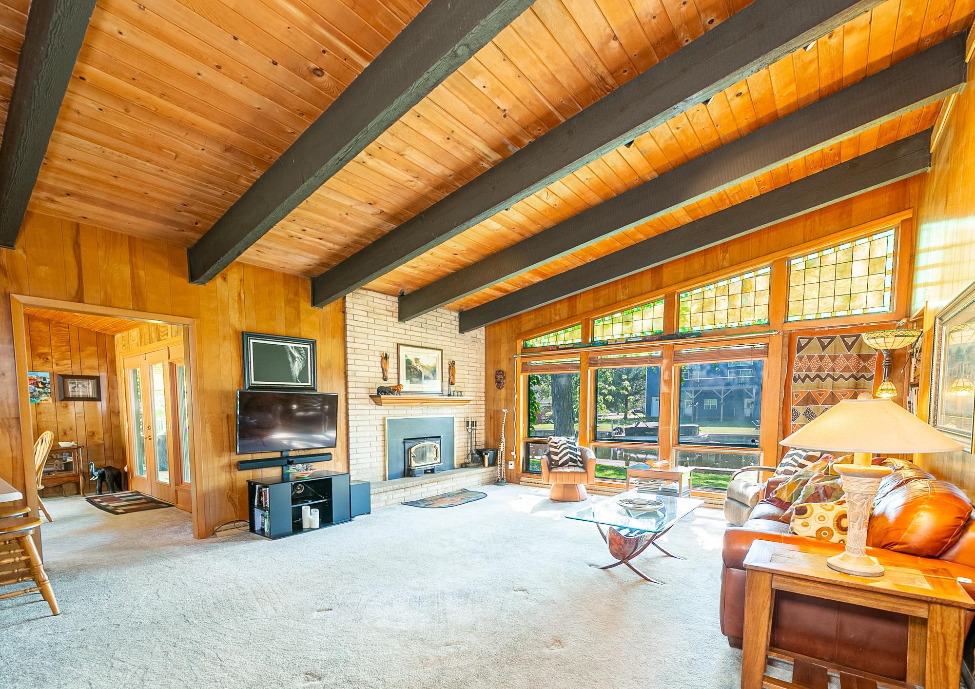 6777 Olen Trail Winneconne, WI 54986 - Photo 4 of 43