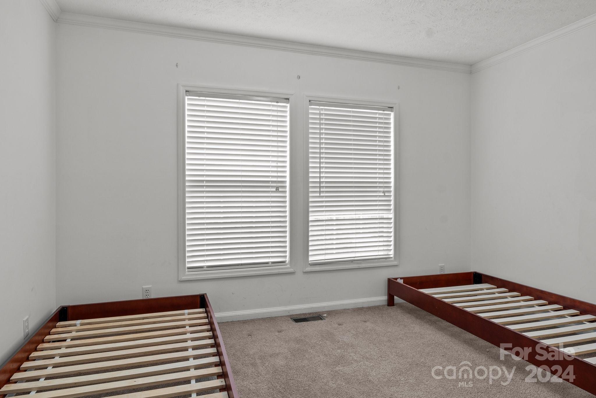 44 Slick Rock Road Leicester, NC 28748 - Photo 31 of 38 Gallery Image 31