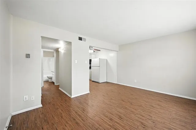 $1,000 | 103 West Brown Street, Unit 5, Wylie, TX 75098