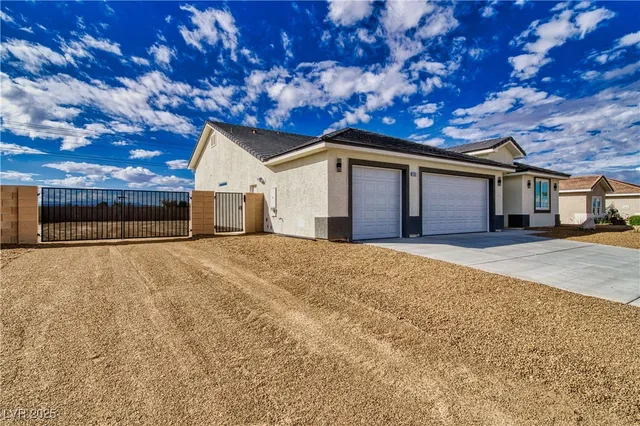 $455,000 | 4601 Honey Locust Drive, Pahrump, NV 89061