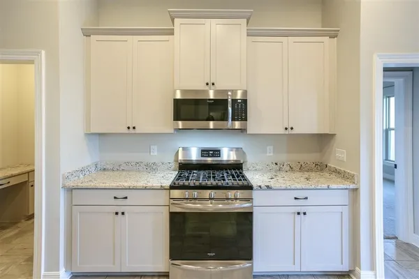 $311,900 | 3215 Rosehill Drive, Lake Charles, LA 70607