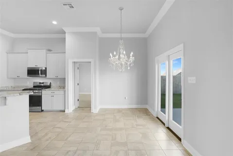 $311,900 | 3215 Rosehill Drive, Lake Charles, LA 70607