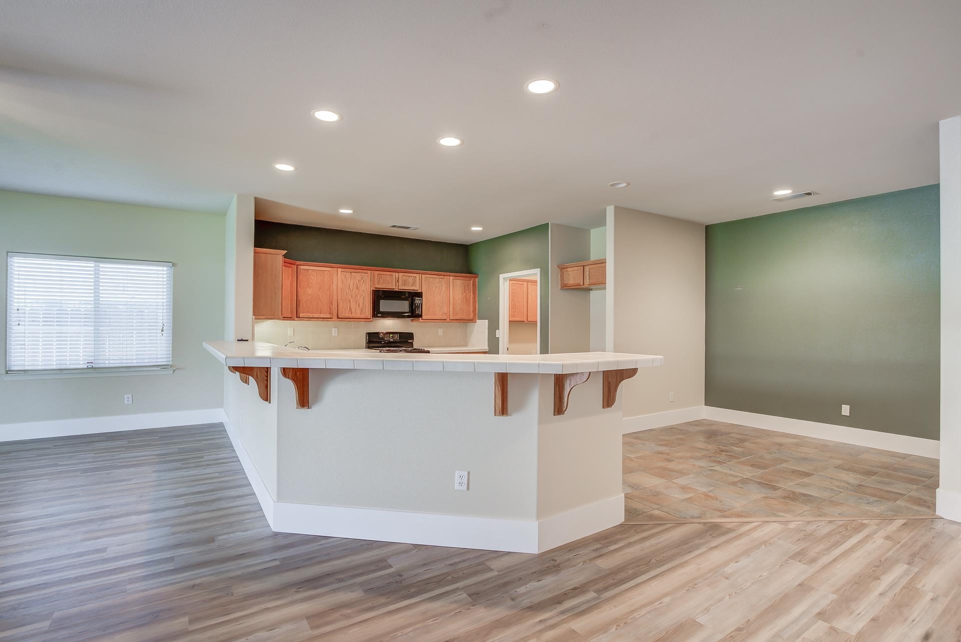 490 Springtime Lane Red Bluff, CA 96080 - Photo 8 of 40