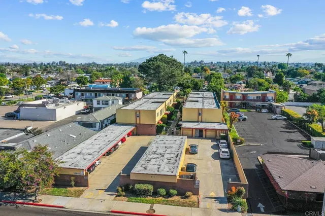 $469,000 | 617 3rd Avenue, Unit 14, Chula Vista, CA 91910