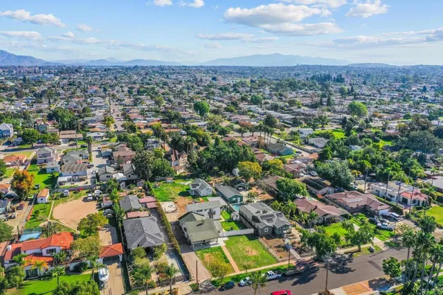 $469,000 | 617 3rd Avenue, Unit 14, Chula Vista, CA 91910