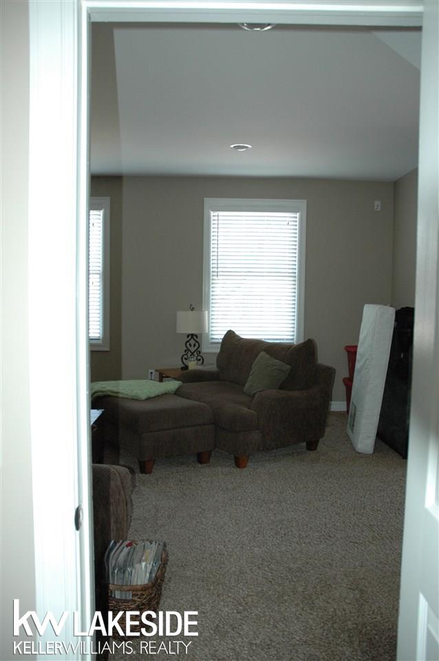7400 West Road Washington, MI 48094 - Photo 15 of 26 31242466-14.JPG