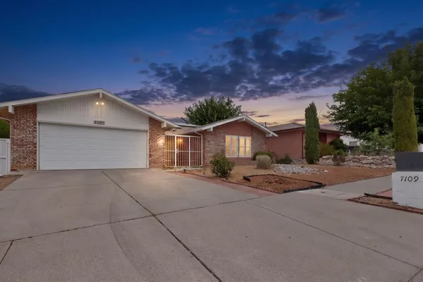 $469,900 | 7109 Beck Drive Northeast, Albuquerque, NM 87109