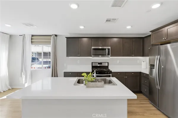 $479,000 | 35741 Partridge Way, Unit 2204, Murrieta, CA 92563