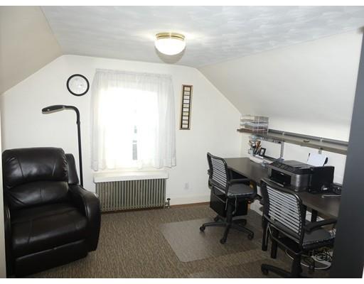 10 Oak Hill Road Waltham, MA 02451 - Photo 16 of 20 Gallery Image 16