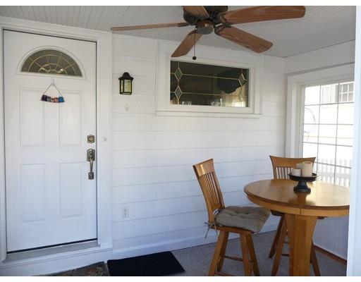 10 Oak Hill Road Waltham, MA 02451 - Photo 3 of 20 Gallery Image 3