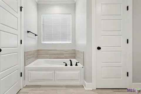 $395,000 | 578 Flycatcher Drive, Baton Rouge, LA 70810