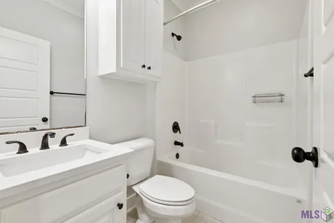 $395,000 | 578 Flycatcher Drive, Baton Rouge, LA 70810