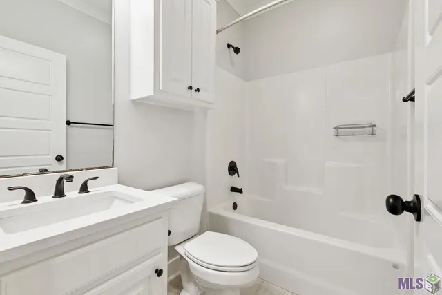 $395,000 | 578 Flycatcher Drive, Baton Rouge, LA 70810