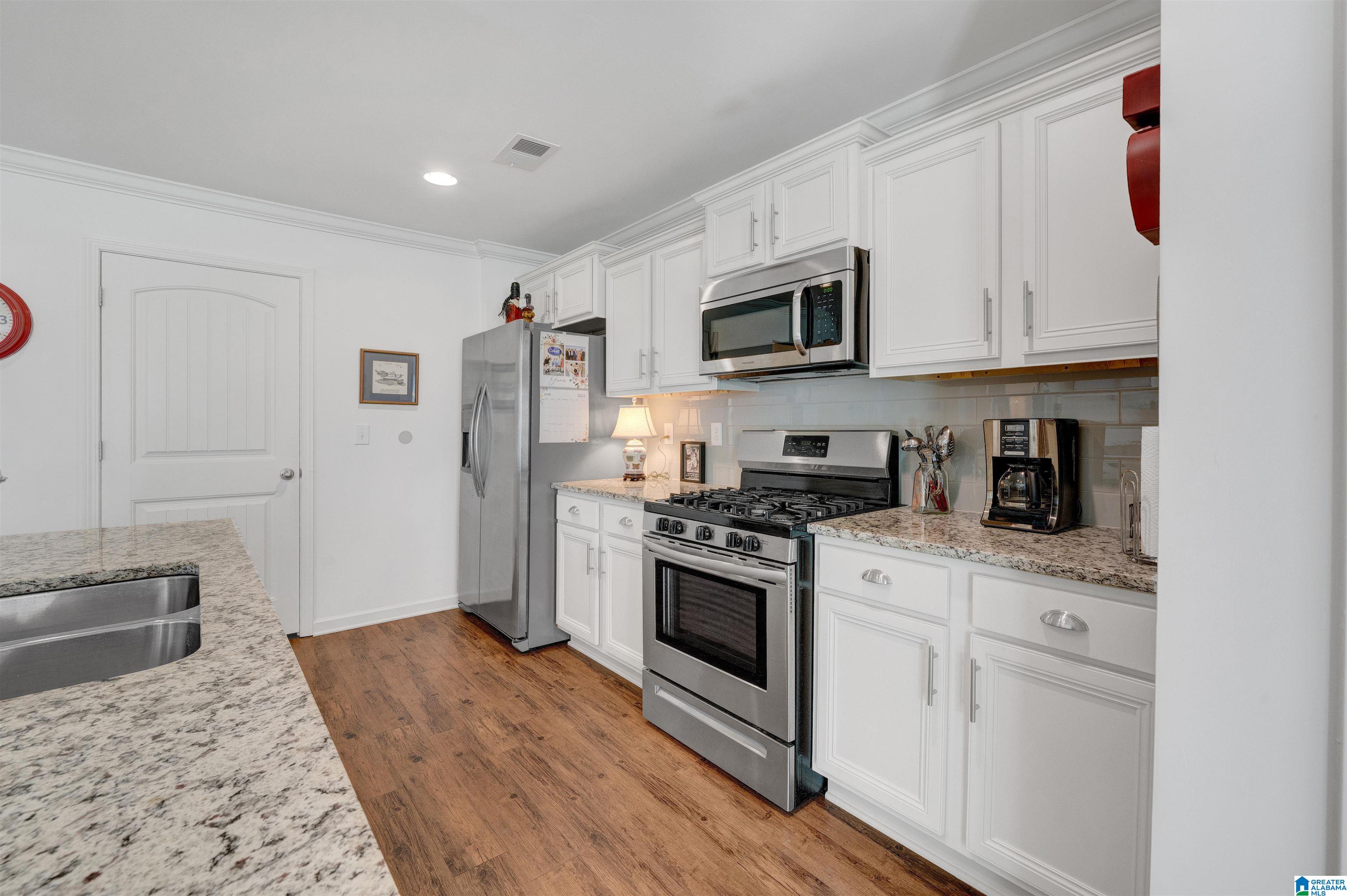 708 Mallet Way Chelsea, AL 35043 - Photo 13 of 36