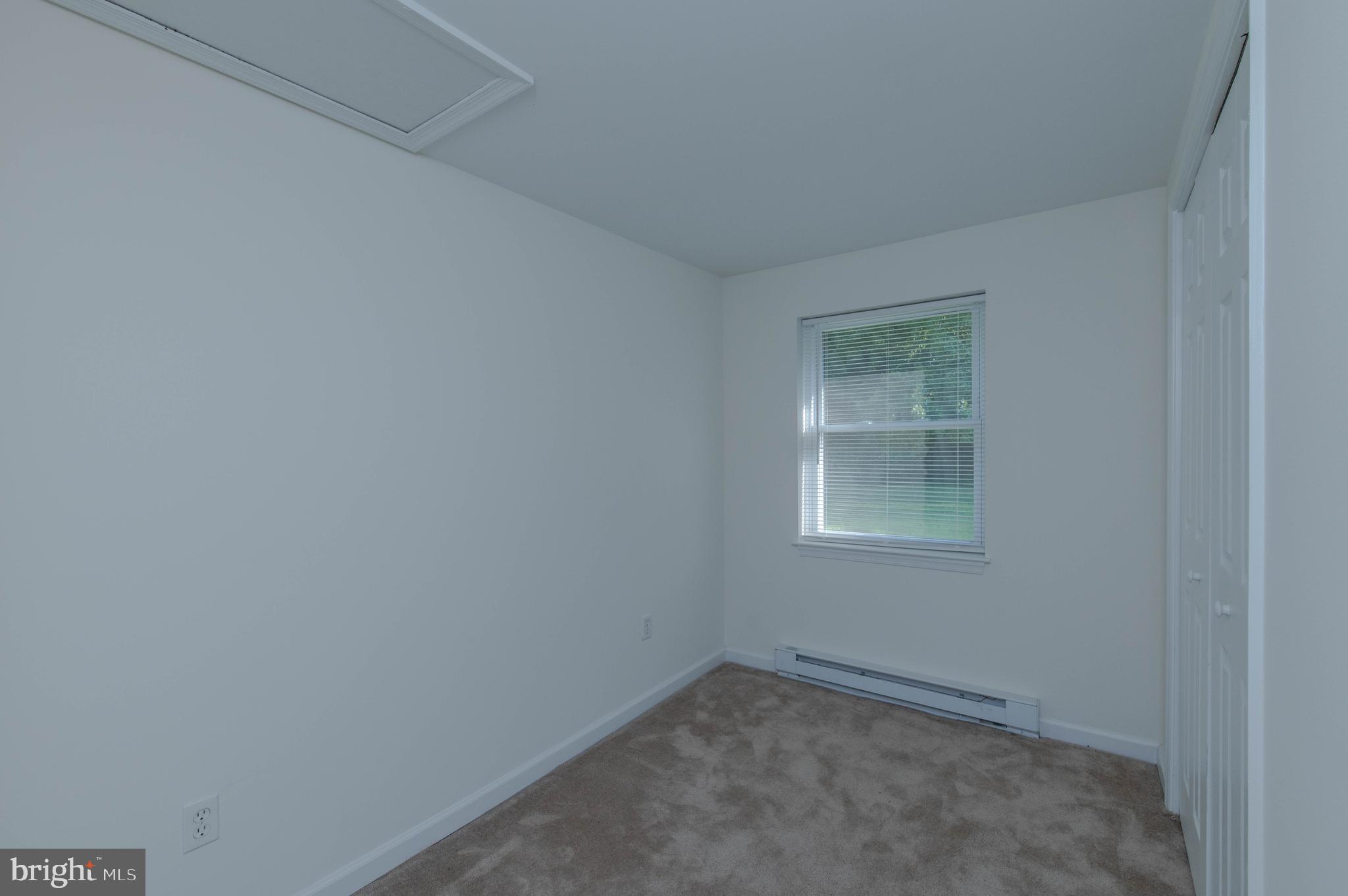 29259 Naylor Mill Road Salisbury, MD 21801 - Photo 13 of 16 Rear middle bedroom