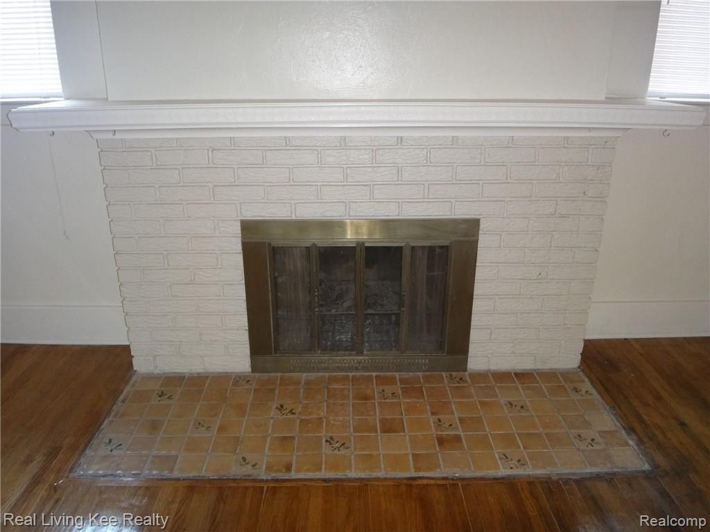 5220 Yorkshire Road Detroit, MI 48224 - Photo 12 of 28