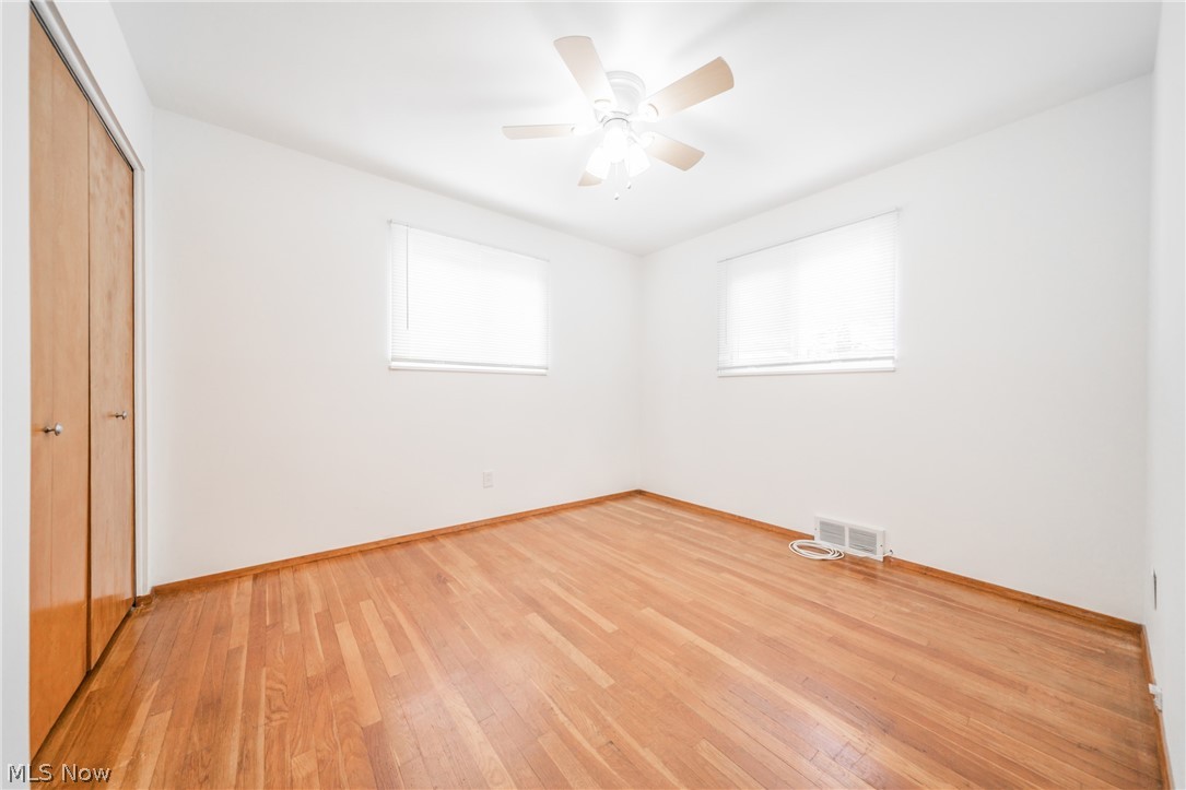 15609 Greendale Road Maple Heights, OH 44137 - Photo 11 of 25