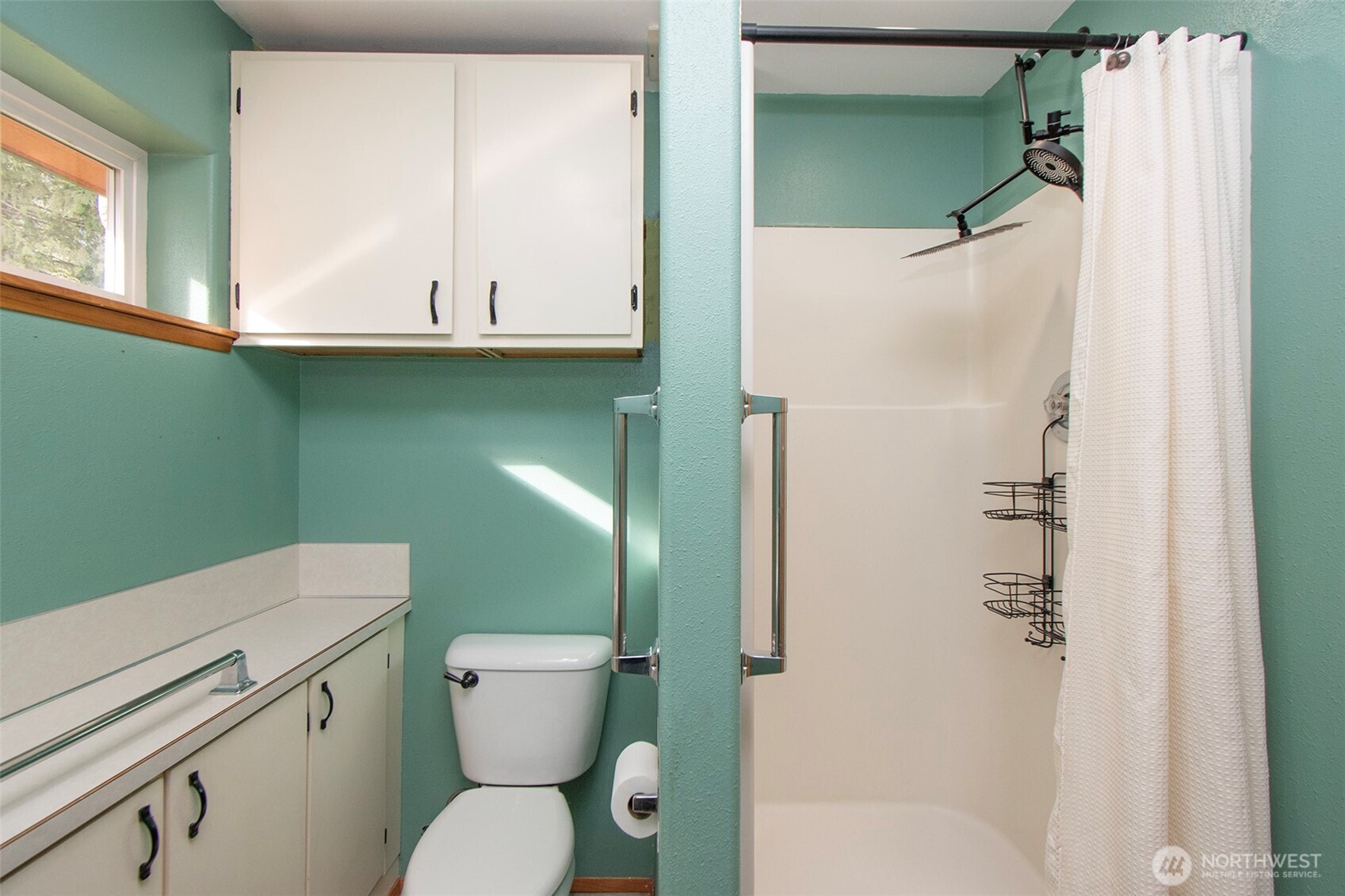 131 Robinson Road Port Angeles, WA 98362 - Photo 11 of 40