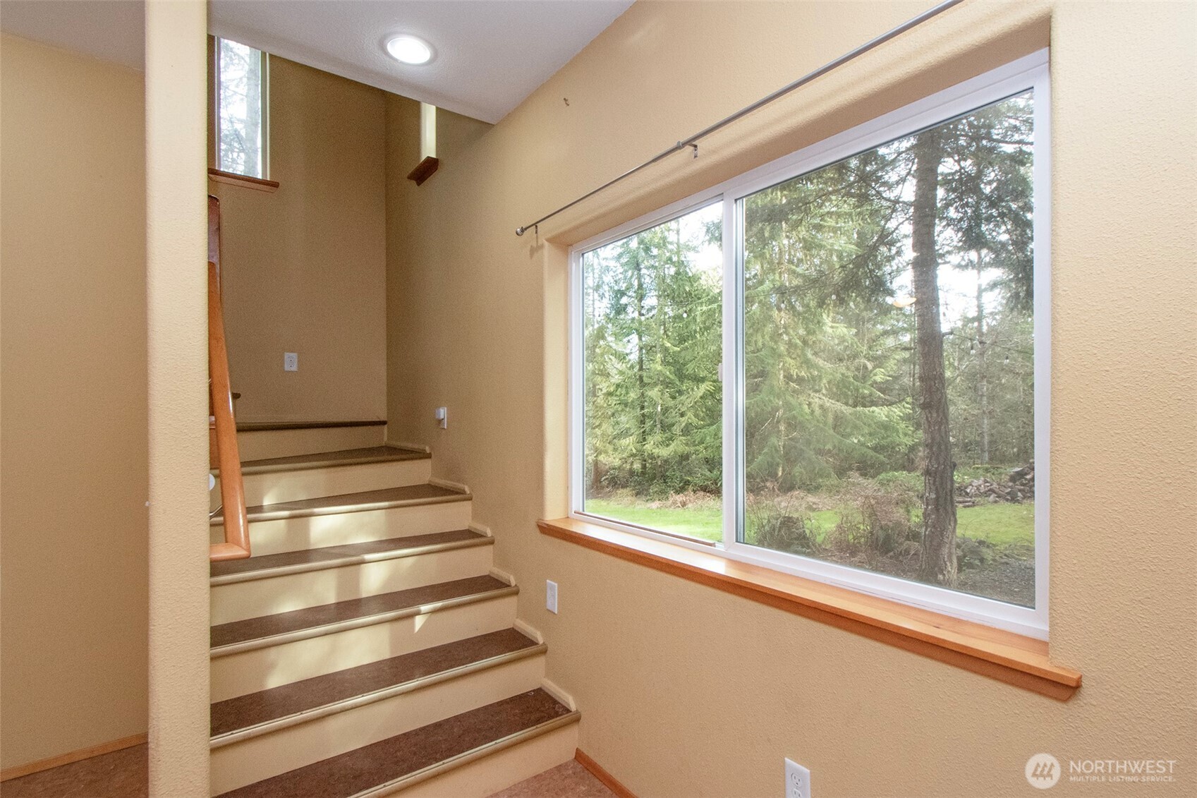 131 Robinson Road Port Angeles, WA 98362 - Photo 15 of 40