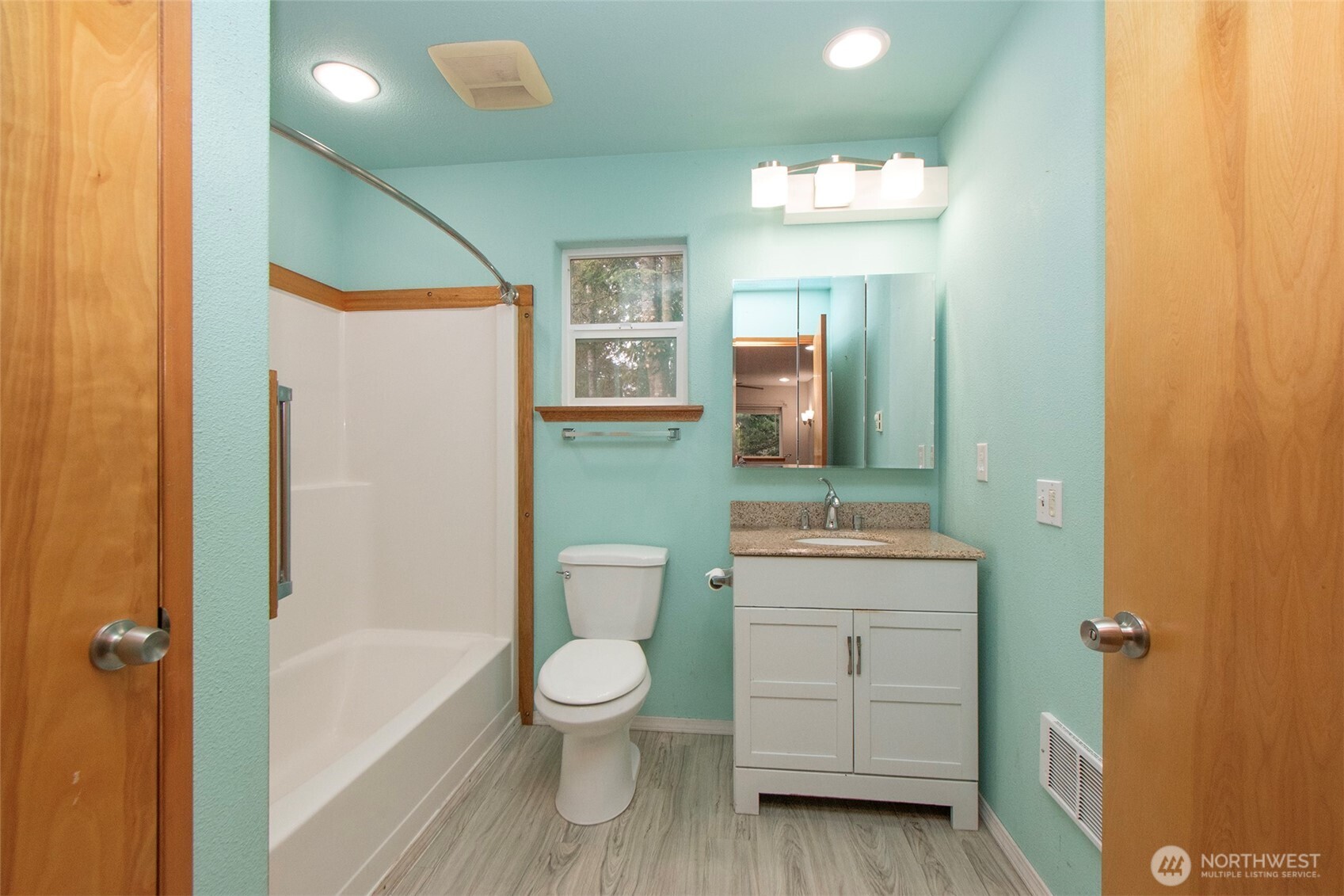 131 Robinson Road Port Angeles, WA 98362 - Photo 19 of 40