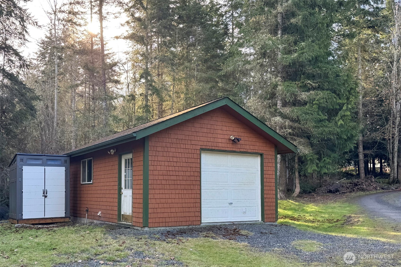 131 Robinson Road Port Angeles, WA 98362 - Photo 21 of 40