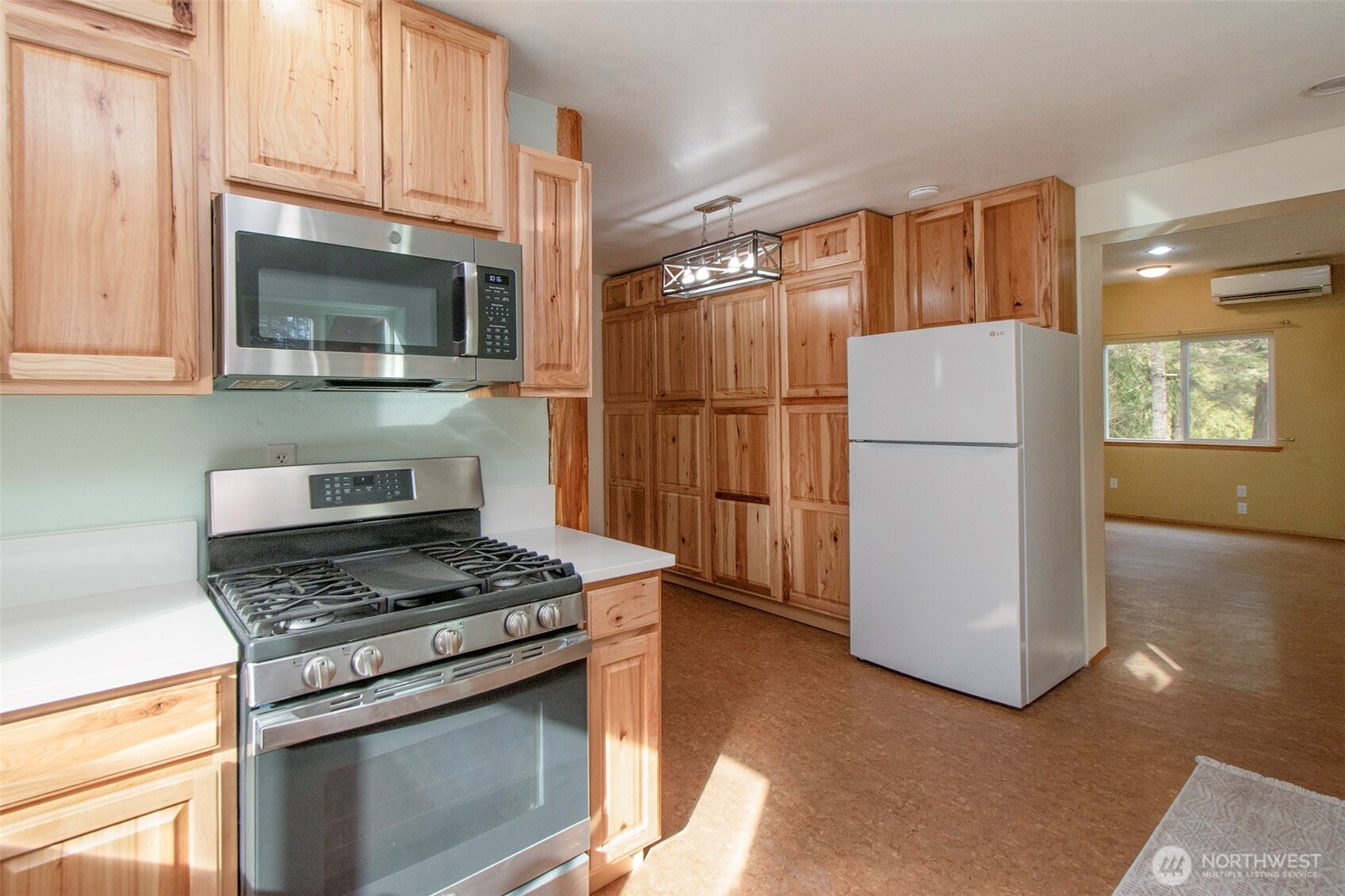 131 Robinson Road Port Angeles, WA 98362 - Photo 8 of 40